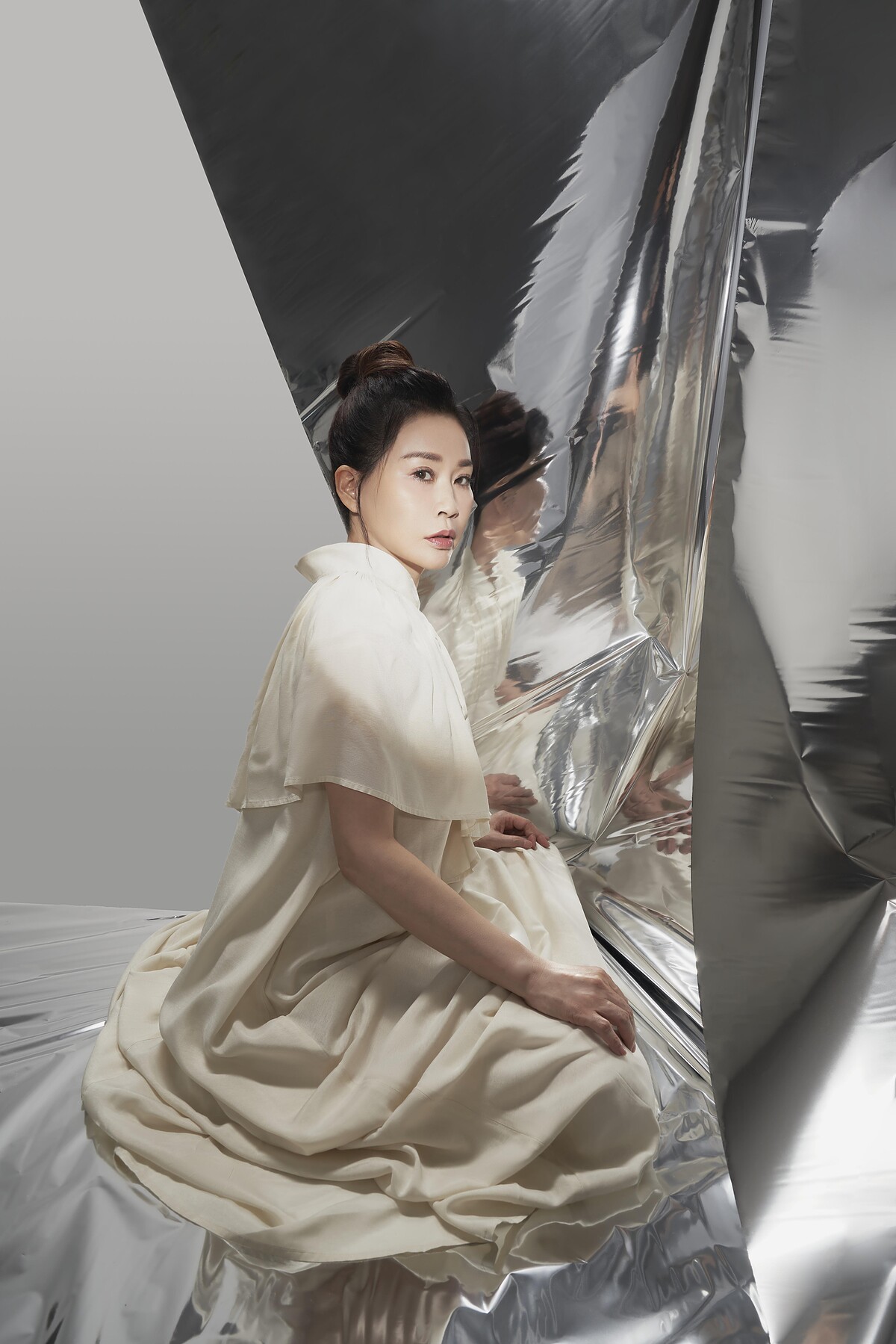 貝瑪央金的專輯邀請金曲獎大師鍾興民跨刀製作，結合傳統宗教元素與現代音樂，曲風極為突出。漾品啟鎂／提供