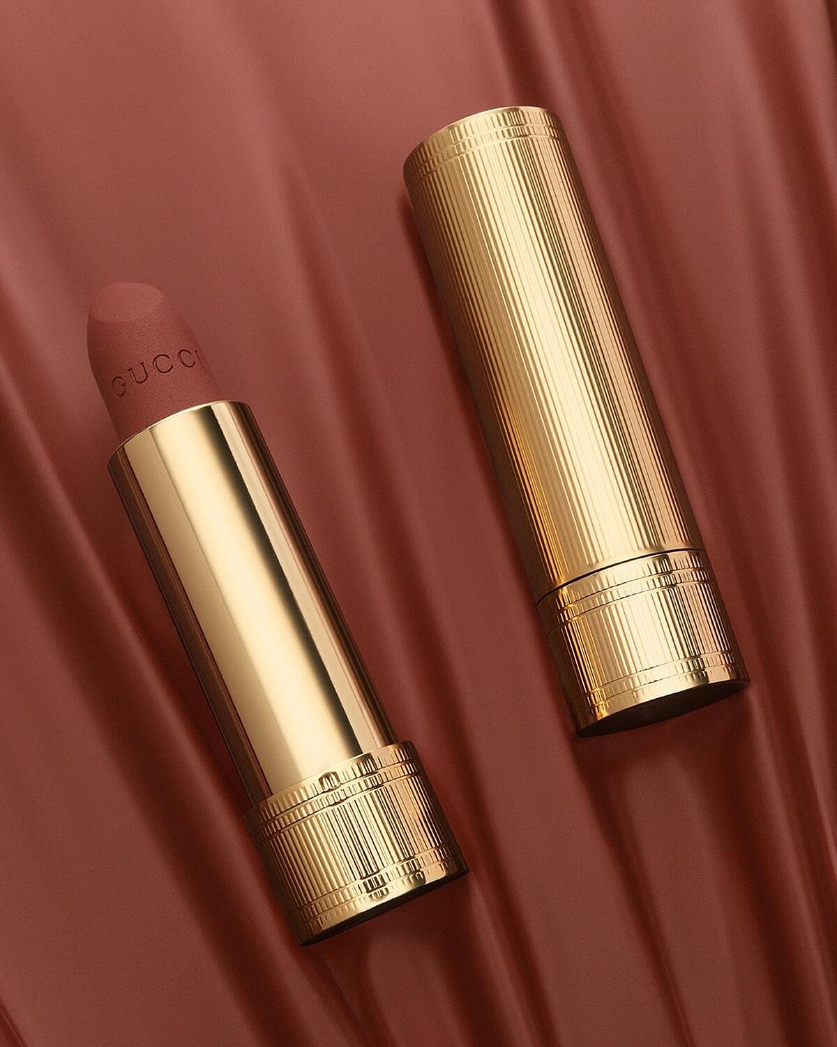 Gucci傾色柔霧唇膏(共24色)，NT1,700