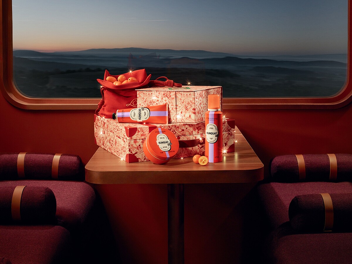 L&rsquo;OCCITANE歐舒丹奇幻之旅康果乳油木限量系列情境照。