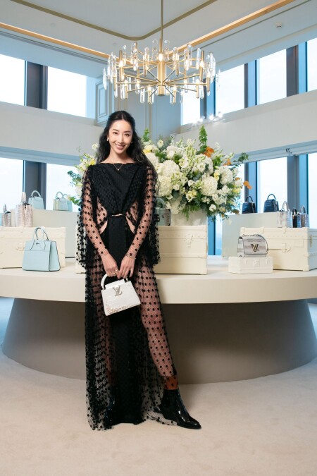 隋棠出席Louis Vuitton 2024珍稀皮革展。