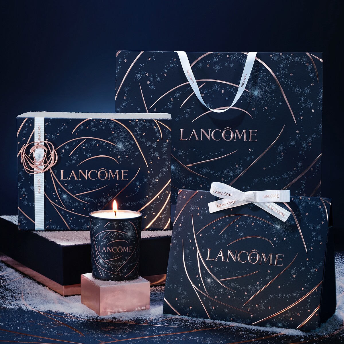 蘭蔻傾獻繁星．閃耀聖誕2024聖誕限定彩妝系列情境圖。