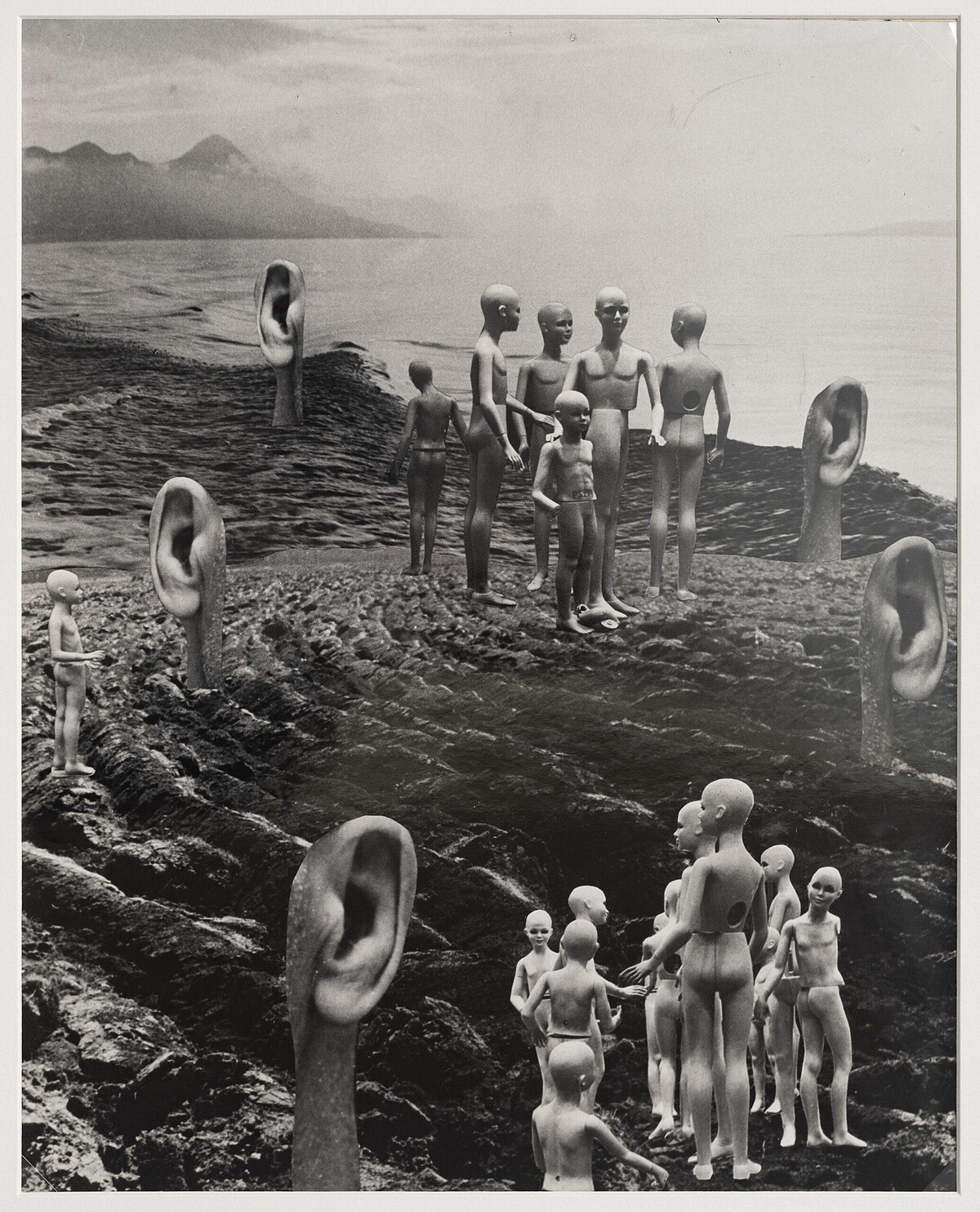 Zofia Rydet 《威脅》（Threat），出自《情感與想像的世界》系列（The World of Feelings and Imagination ），銀鹽影像，49.5 x 39.6公分，1975-1979年｜&copy; RASTER The Zofia Rydet Foundation and Raster Gallery