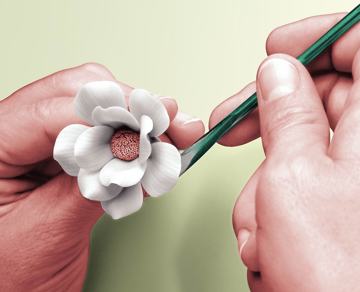 手工製作的「瓷花」是其招牌技藝。