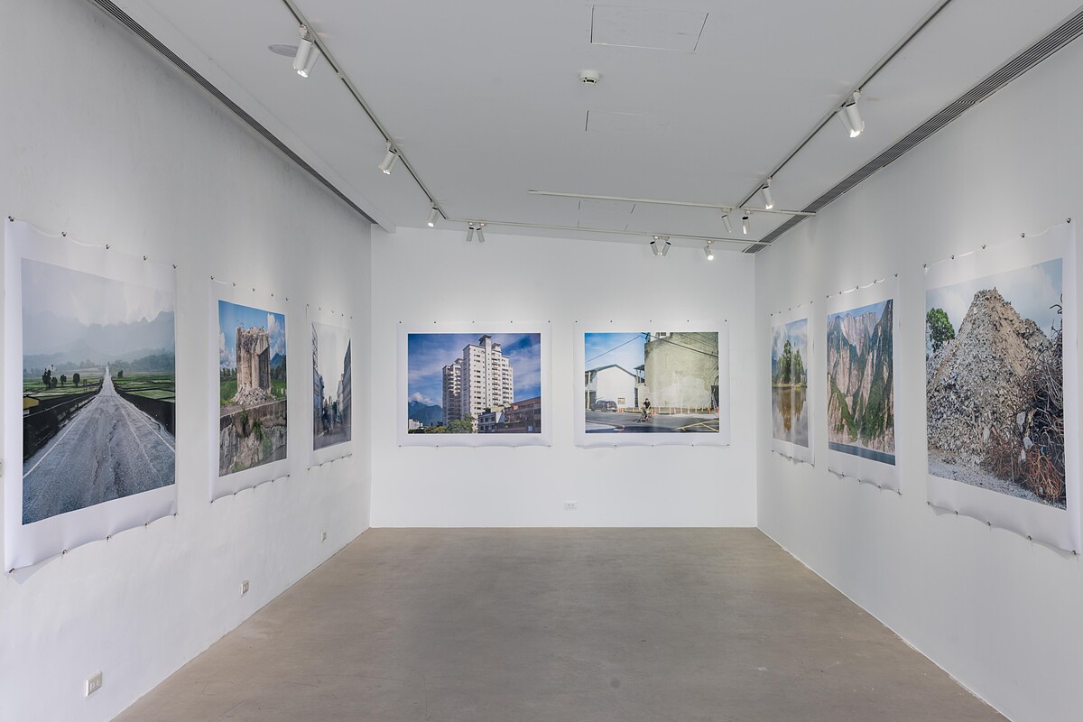 鍾順龍Ｘ莊慕華〈還在〉，2024，攝影，尺寸依場地而定，圖檔由哇大創意提供。