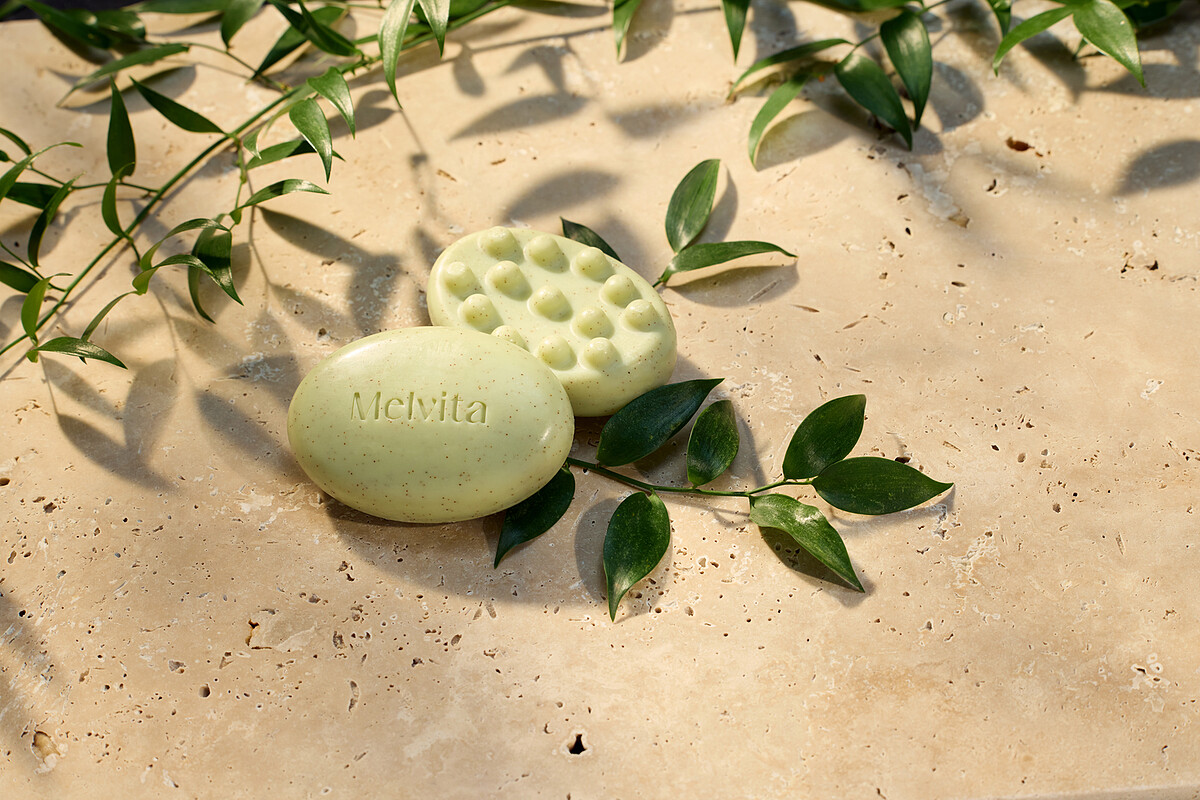 Melvita綠境植香去角質皂125g，NT680