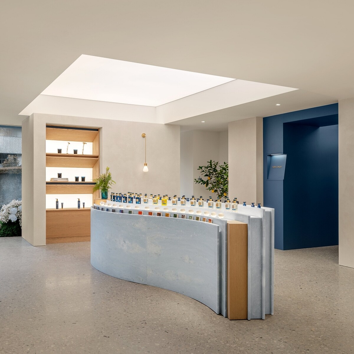 Atelier Cologne法國歐瓏大安旗艦店試香區。