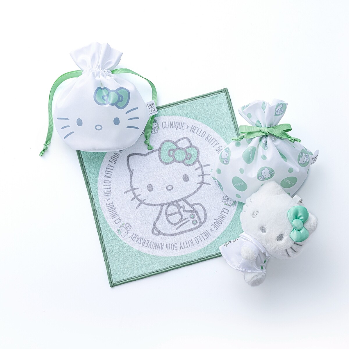 CLINIQUE x Hello Kitty 50週年聯名限定周邊。