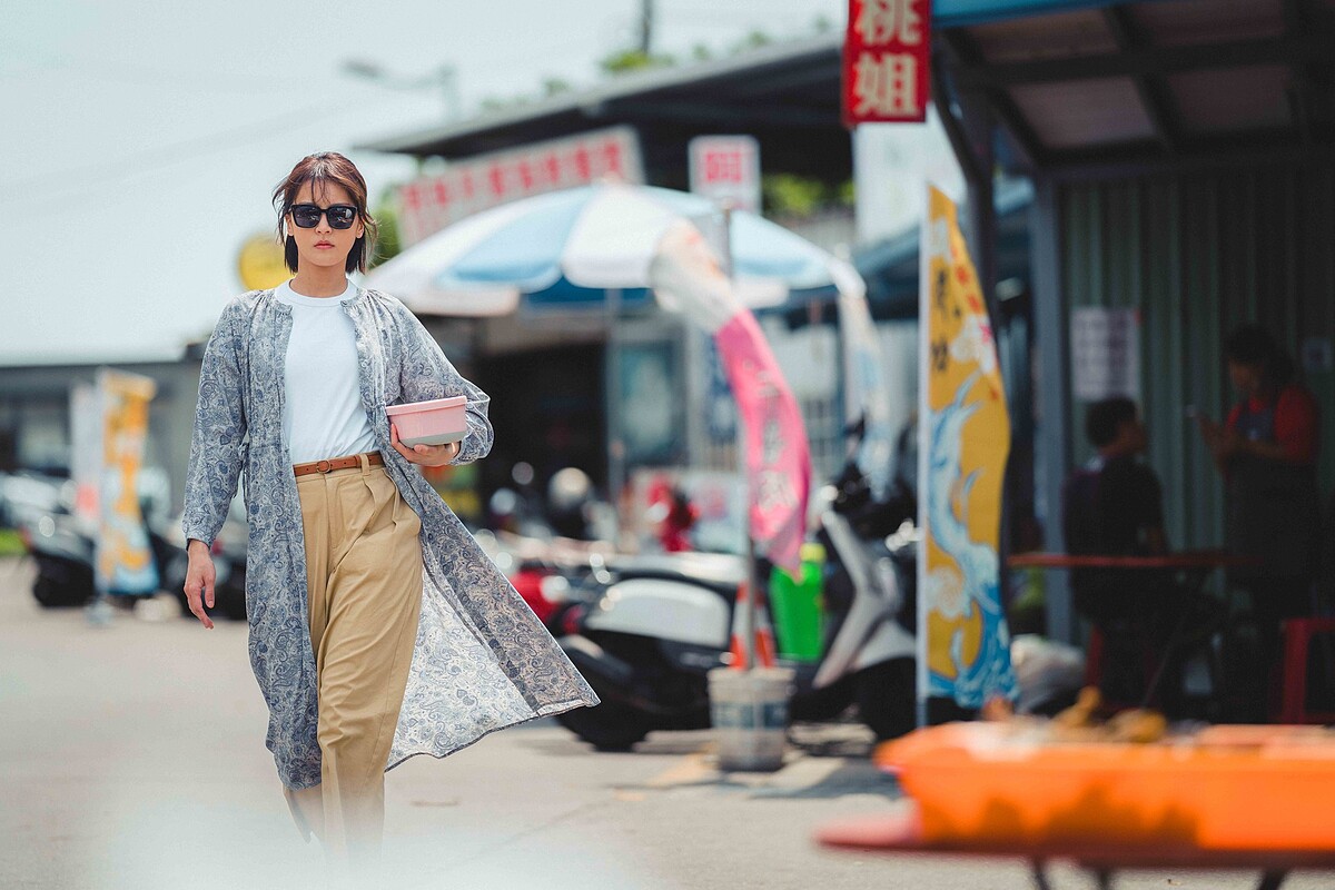 曾沛慈飾演鄭美惠。