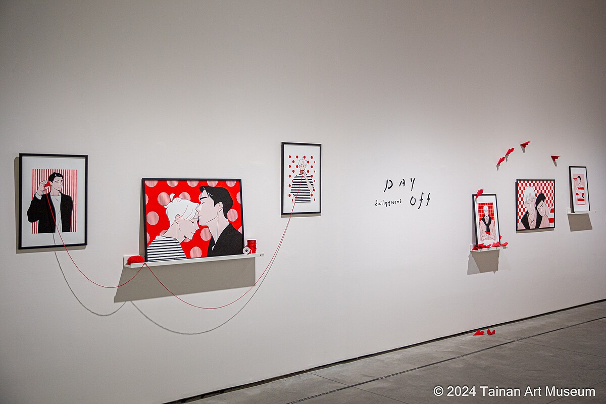 藝術家每日青菜為此次展覽製作全新的空間裝置，讓《Day Off》角色的情感互動突破二次元限制。（南美館提供）