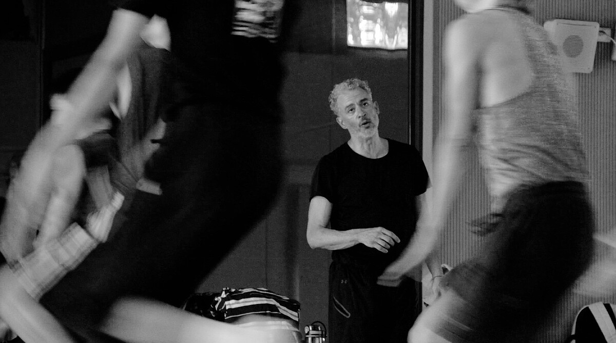 碧娜&middot;鮑許《春之祭》重建排練照（提供：國立臺北藝術大學舞蹈學院、攝影：黎宇文）