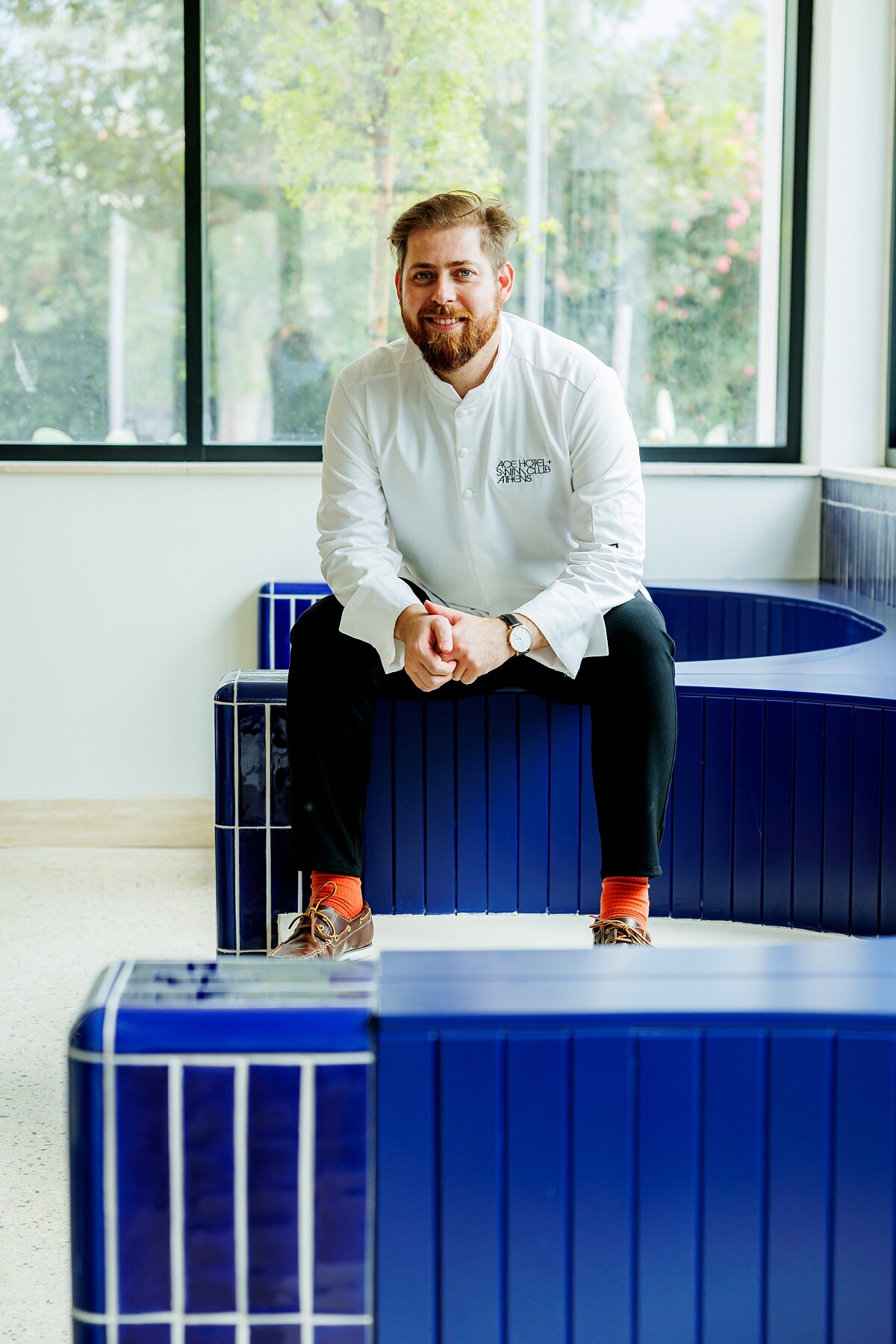 主廚 Elvi Dimitris Zyba 統籌飯店餐飲細節。