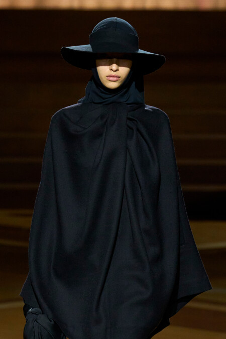 ISSEY MIYAKE 2024/25秋冬系列。