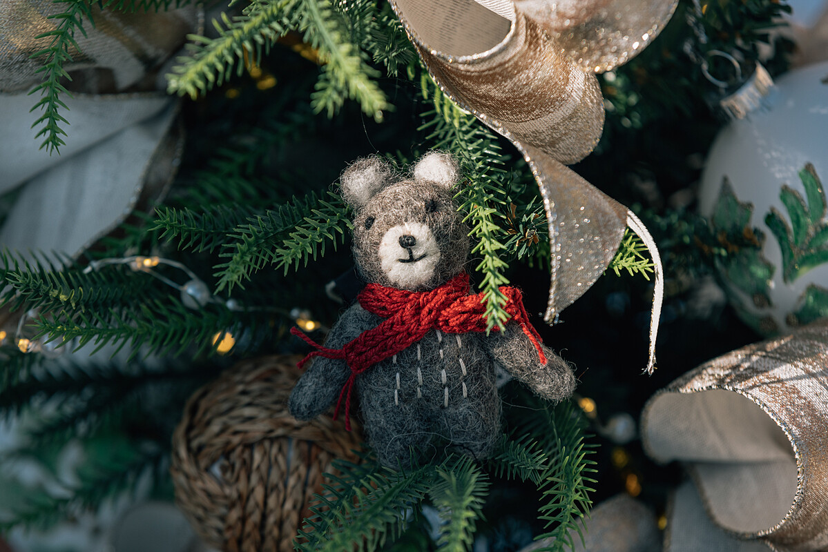 艾禮思陶瓷造型吊飾系列、木頭造型吊飾系列，價格店洽；Amica及Gry & Sif羊毛氈吊飾系列，NT299起。