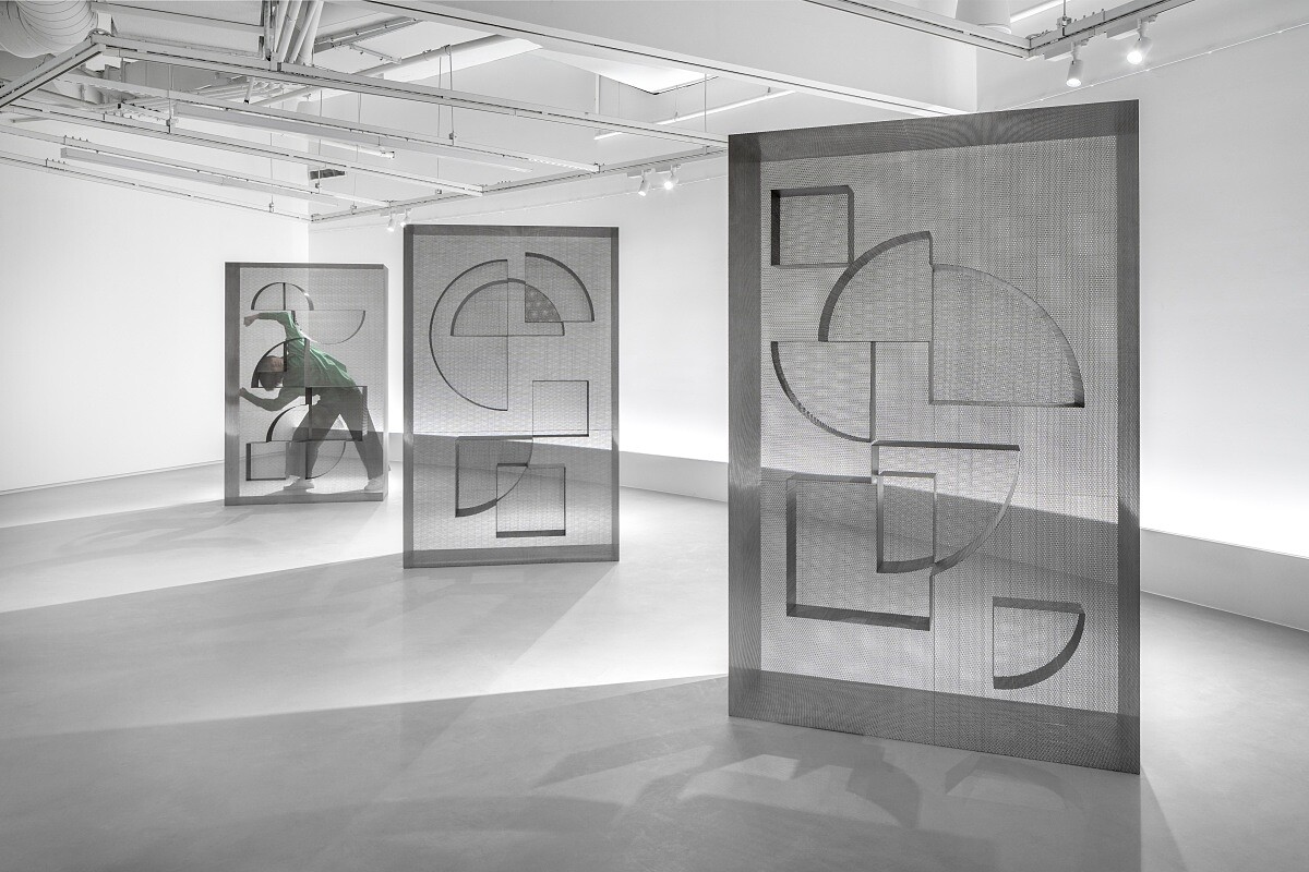 《clustered clouds》系列。nendo作品《clustered clouds》系列 （Photo Credit：勤美術館、Photography by 楊承）。