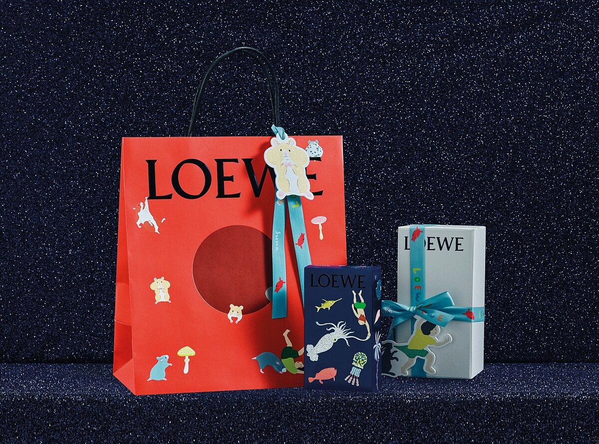 LOEWE 2024聖誕限量包裝形象圖。