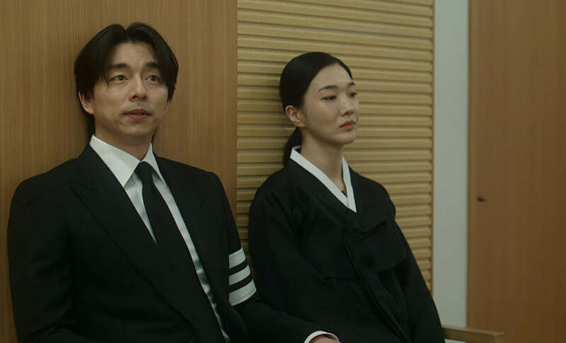 《一箱情緣》硬要來守靈的前妻 Photo/ Netflix