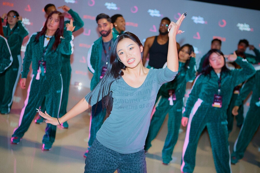 創作者們練習生舞蹈體驗