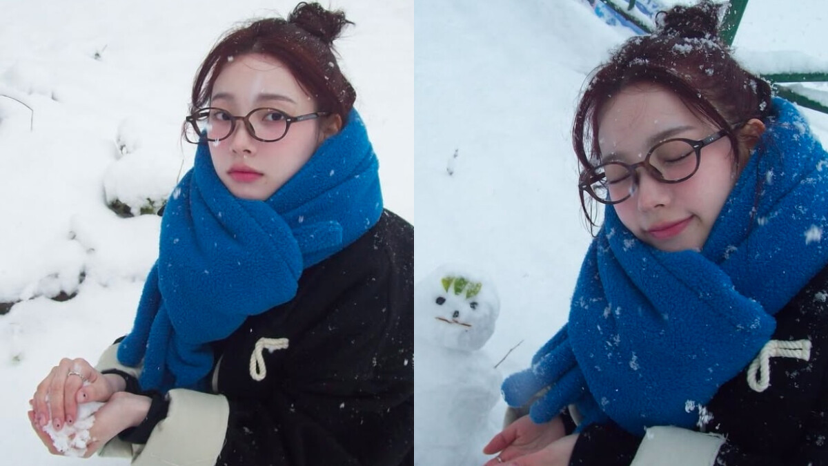 aespa人氣歌手Karina，換上可愛的藍色圍巾，在雪地堆起學人，可可愛愛。