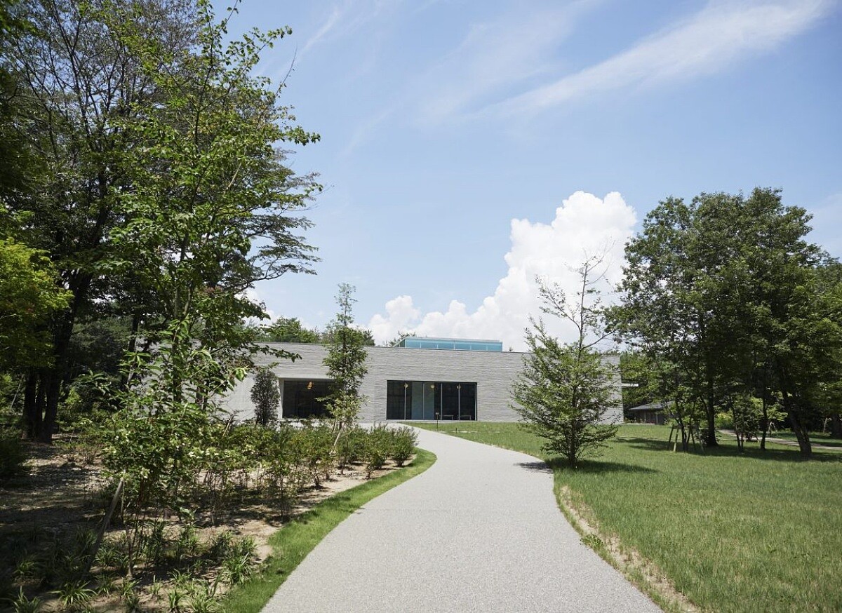 2018年開幕的「N&rsquo;s Yard」是藝術家奈良美智的私人美術館。