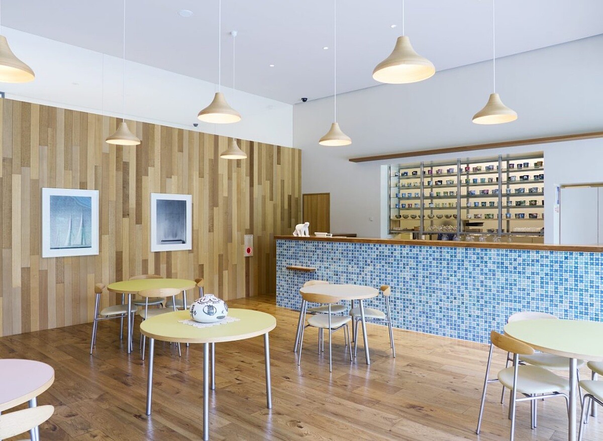 「Konara Cafe」咖啡廳。