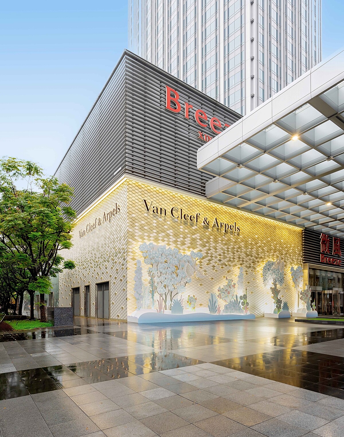 Van Cleef & Arpels梵克雅寶 微風信義旗艦店外牆