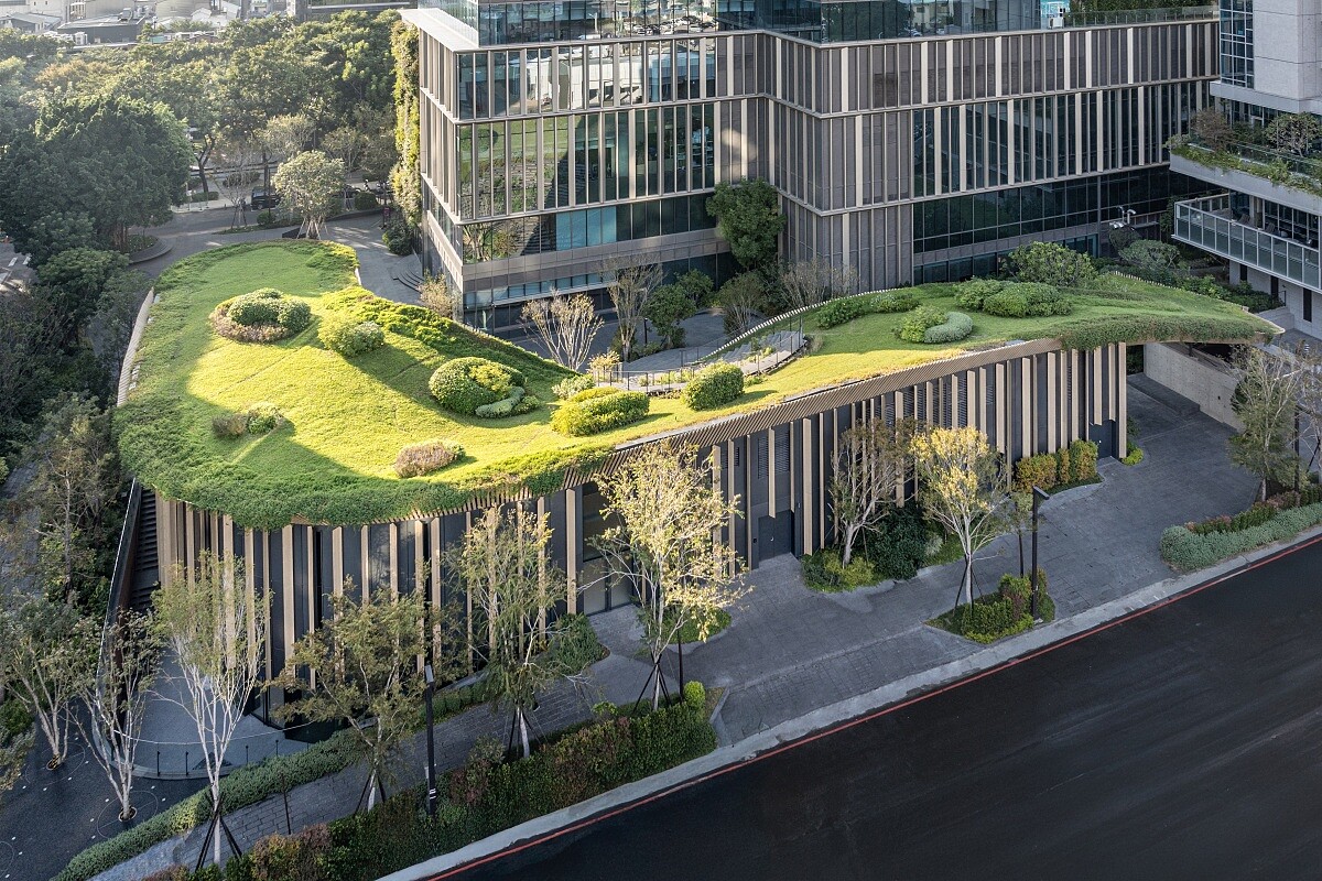 「掀開大地」薄而輕透的視覺外觀。