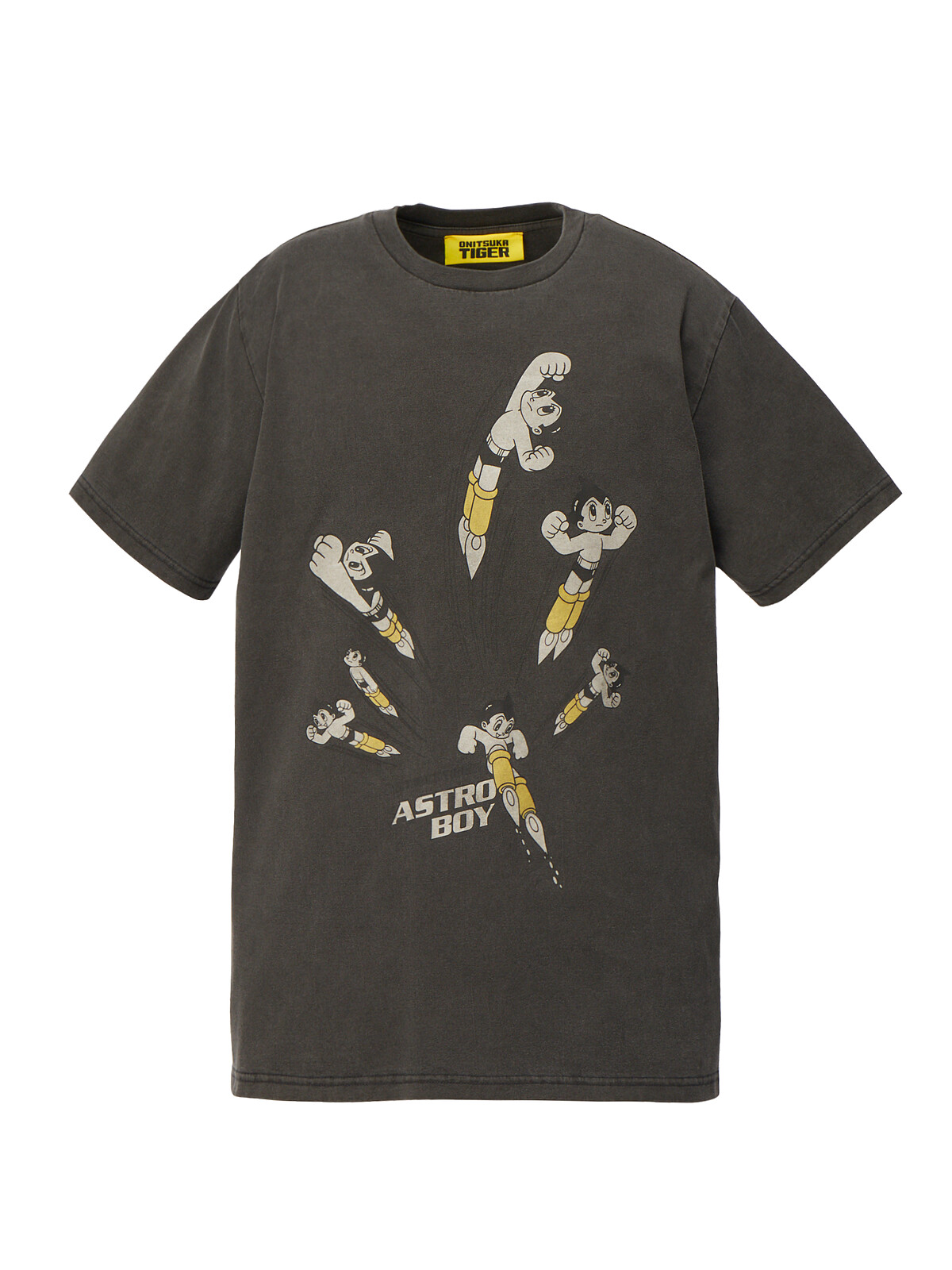 【鬼塚虎x原子小金剛聯名款】洗舊感印花短袖上衣，NT$3,080。