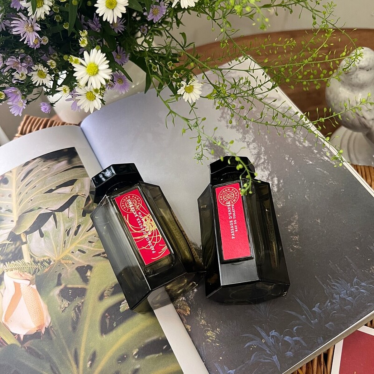 L&rsquo;Artisan Parfumeur阿蒂仙之香冥府之路淡香水與馥鬱版本。