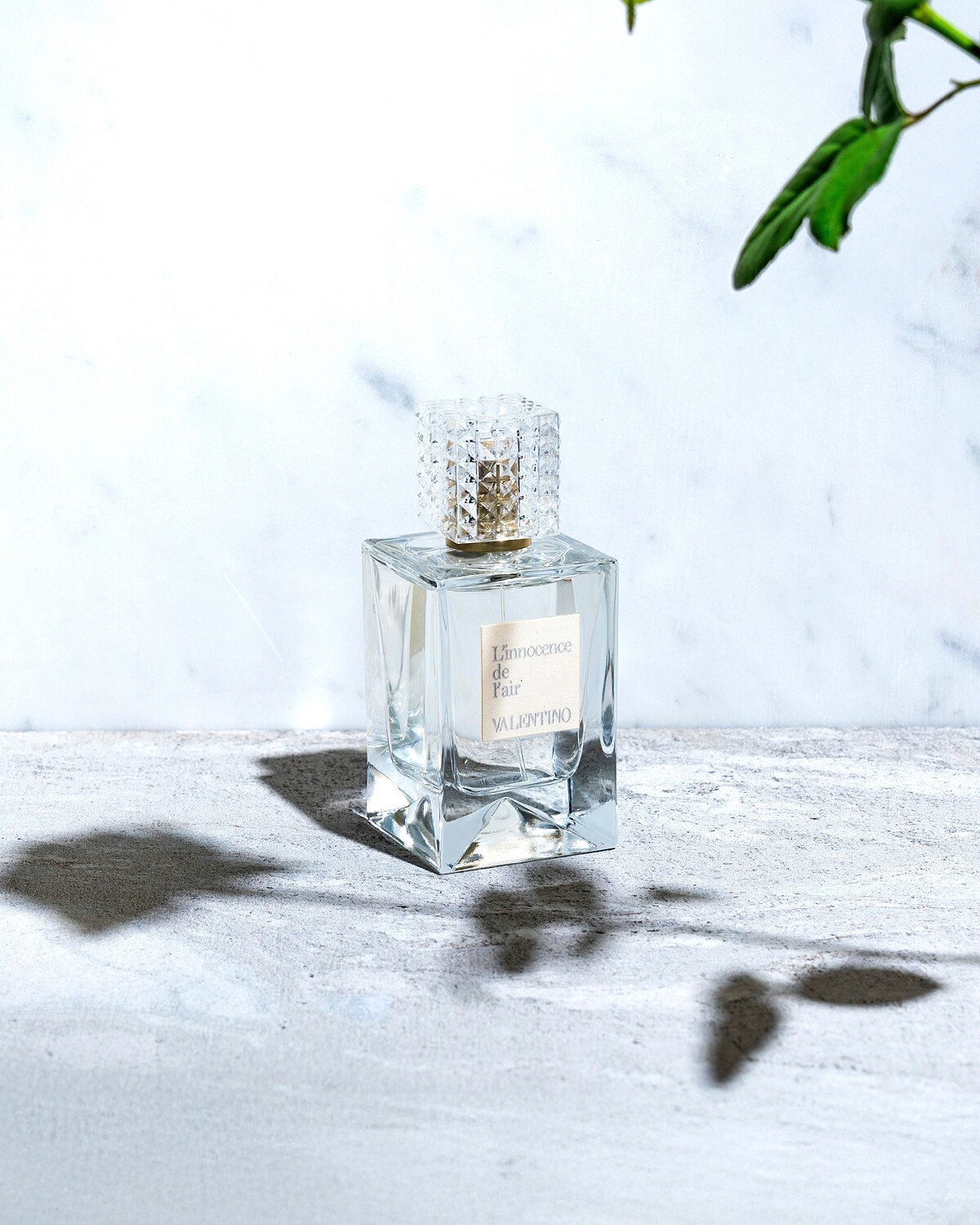 VALENTINO高級訂製香水-晨曦花園 L’INNOCENCE DE L’AIR 30ml,NT5,500、100ml,NT11,500