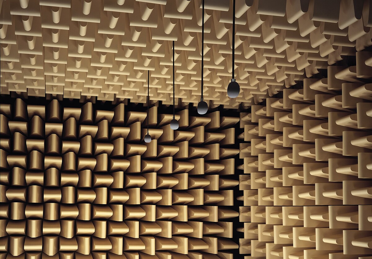 托瑪斯．德曼，《實驗室》，2000，C-Print／水晶裱，180 &times; 268 公分。圖像由藝術家與北美館提供。&copy; Thomas Demand, VG Bild-Kunst, Bonn