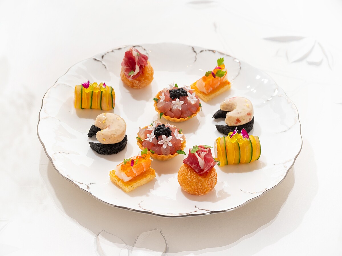 台北文華東方酒店「潘海利根 英倫芳華」聯名香氛下午茶中的鹹點 (Photo/台北文華東方酒店提供)。