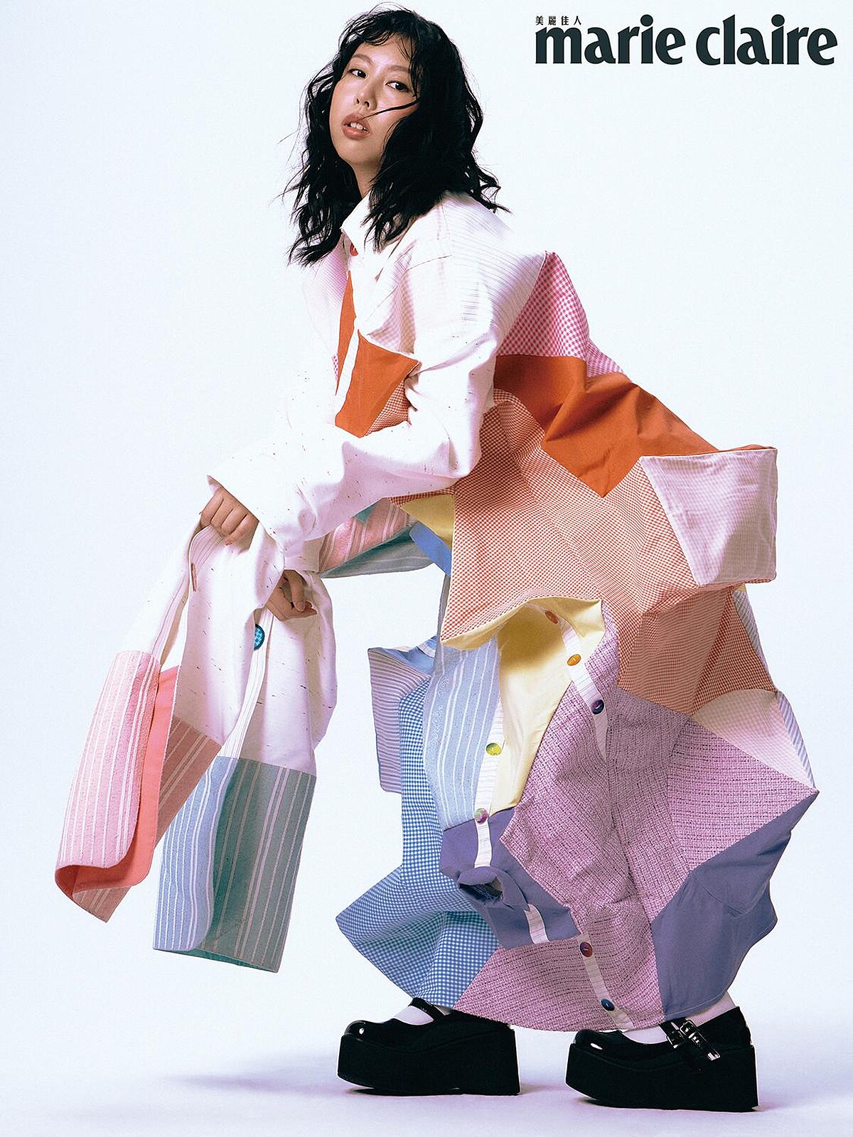 服裝設計師－廖容正@sally930624 &翁宇瑤@yuyao_33／2004年生／實踐服裝設計系在讀／《社會化洗衣機》