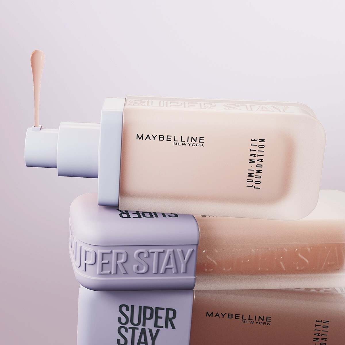 媚比琳裸霧光持久水粉底情境圖。