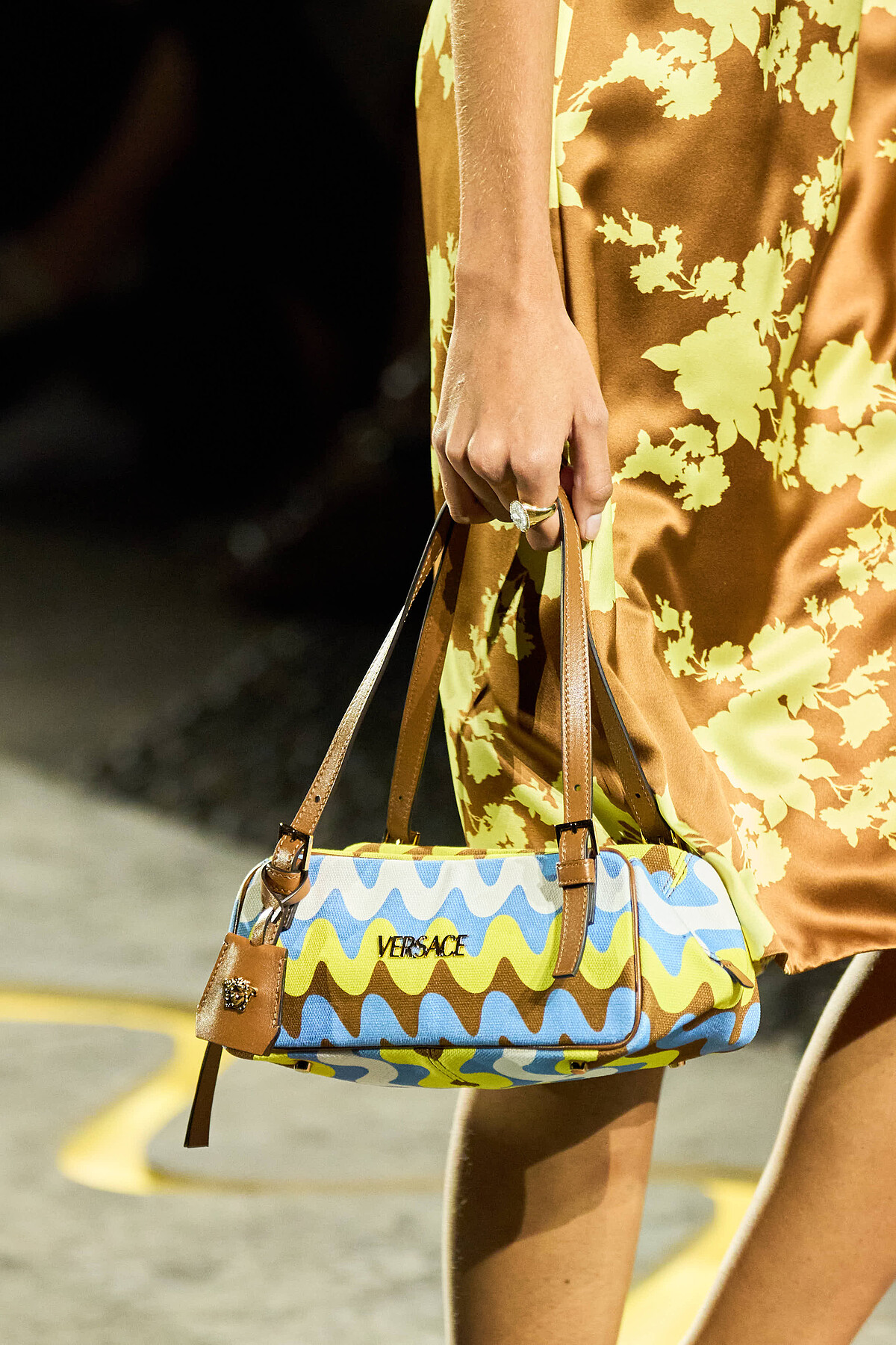 Versace2025SS包款。