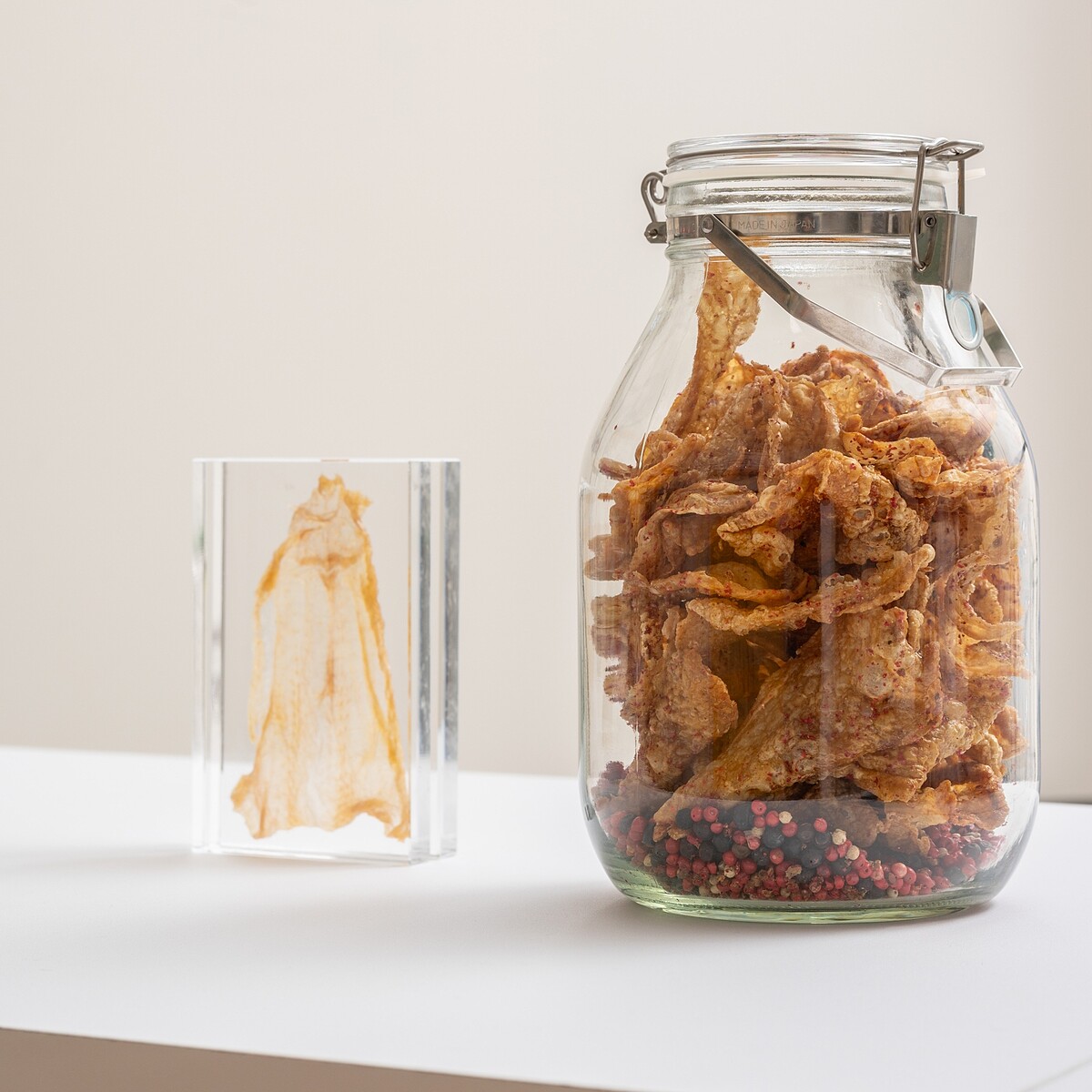 料理品牌雞皮Peau de Poulet突破框架將Fine Dining技法與日常零食驚喜結合。