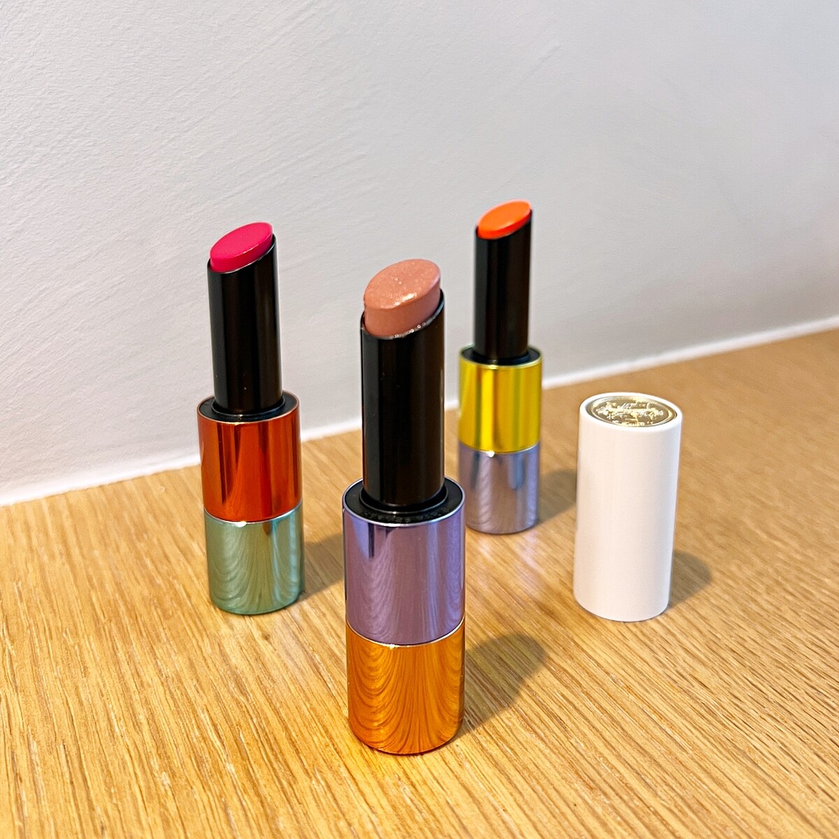 愛馬仕2025春夏限量版Rouge Brillant Silky 絲柔亮澤唇膏(共3色)3g，NT2,600