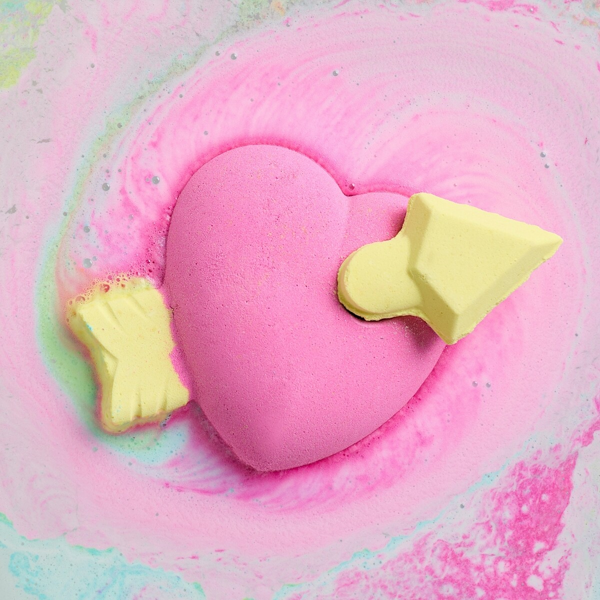 LUSH邱比特之箭汽泡彈，NT600