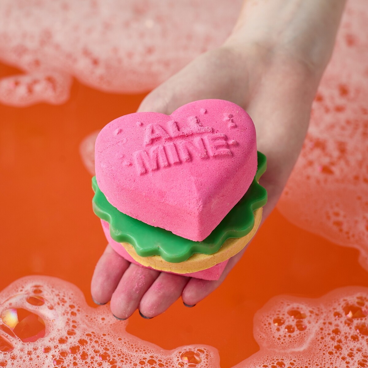 LUSH愛情麵包沐浴組合，NT750