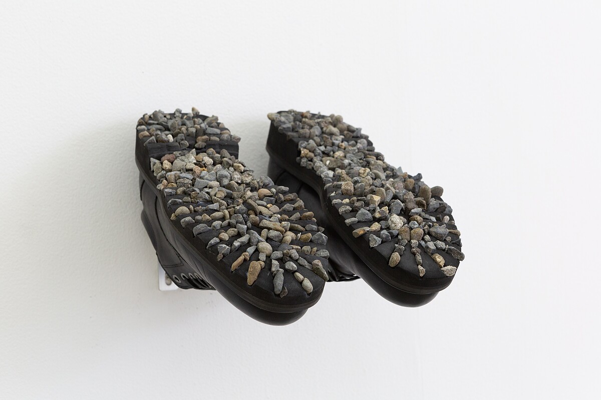 黃萱《一小部分的霧島》