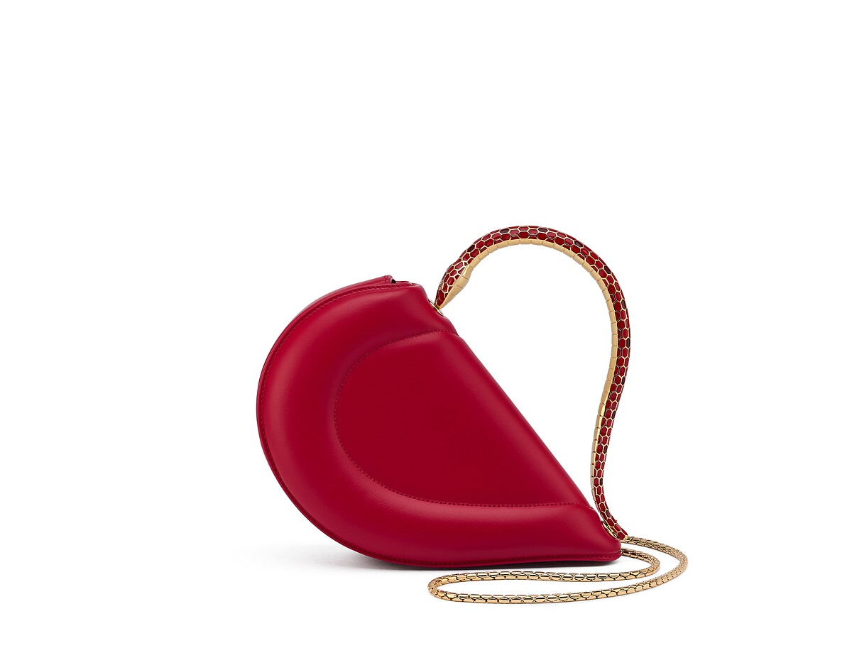 BVLGARI Serpenti Cuore 1968 皇家紅寶石色小牛皮提包，價格店洽。