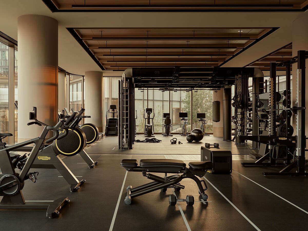 東京最大的健身房，面積約有340平方公尺。