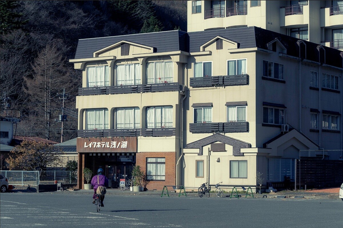 劇中的飯店場景。