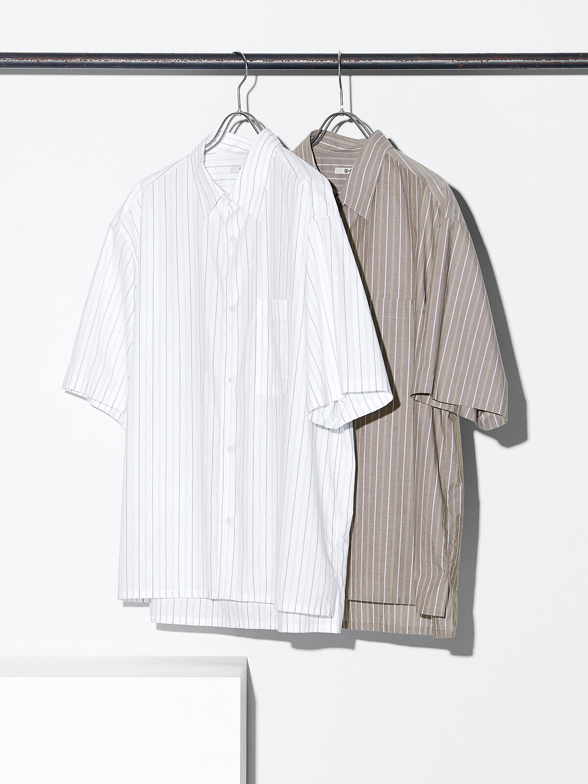 府綢寬版襯衫,NT$990。