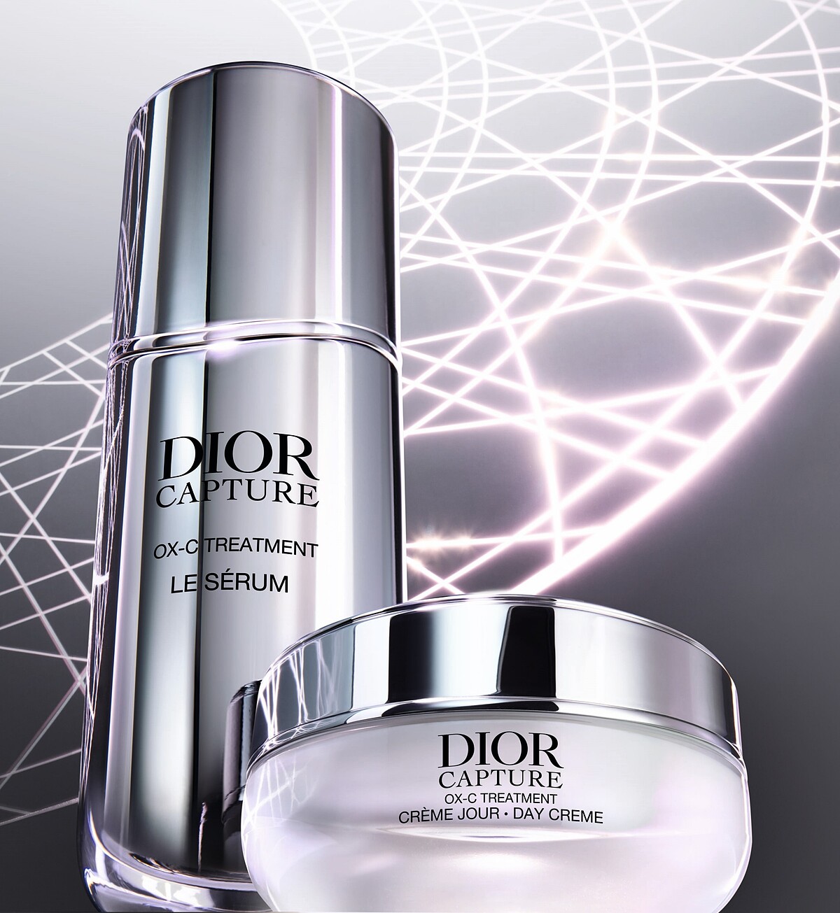 迪奧逆時活氧膠原精華與迪奧逆時活氧膠原霜情境圖。