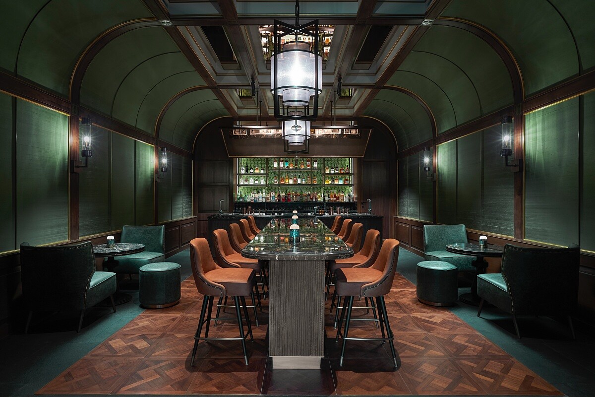 夜間才營業的「Bar Jade」。