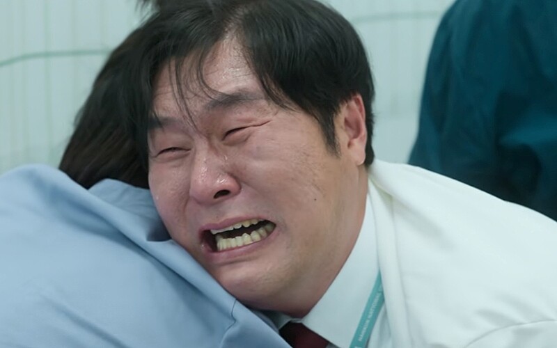 《外傷重症中心》韓宥林激動落淚 Photo/ Netflix