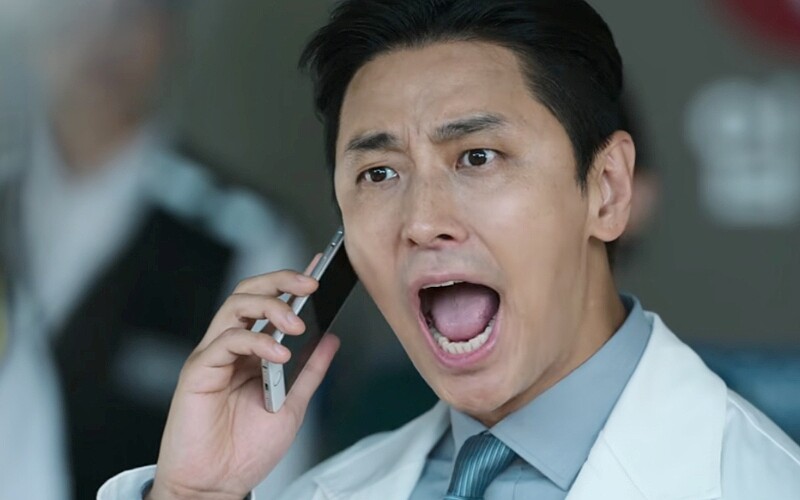 《外傷重症中心》朱智勳好會演罵人 Photo/ Netflix