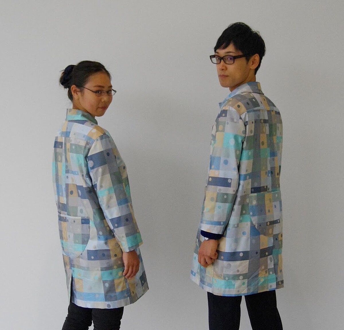 此為2015年起皆川明打造的制服。