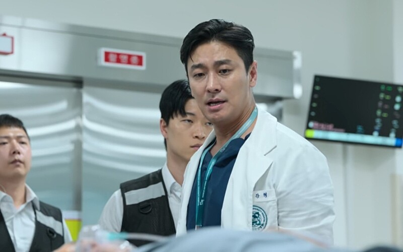 《外傷重症中心》朱智勛 Photo/ Netflix