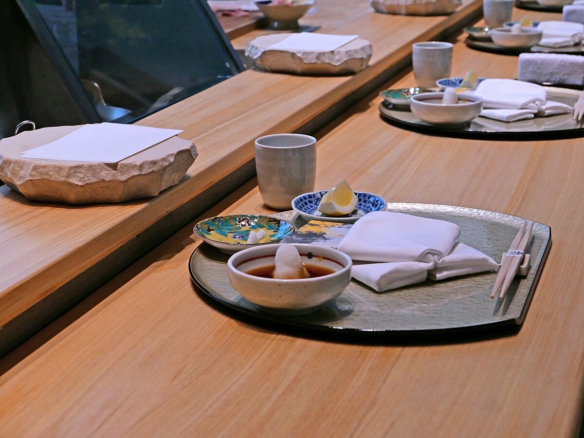 使用器皿也是精挑細選，十分細膩。